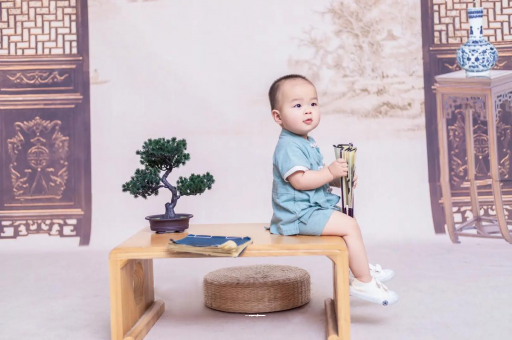 盐城宝宝吃迷糊奶如何纠正